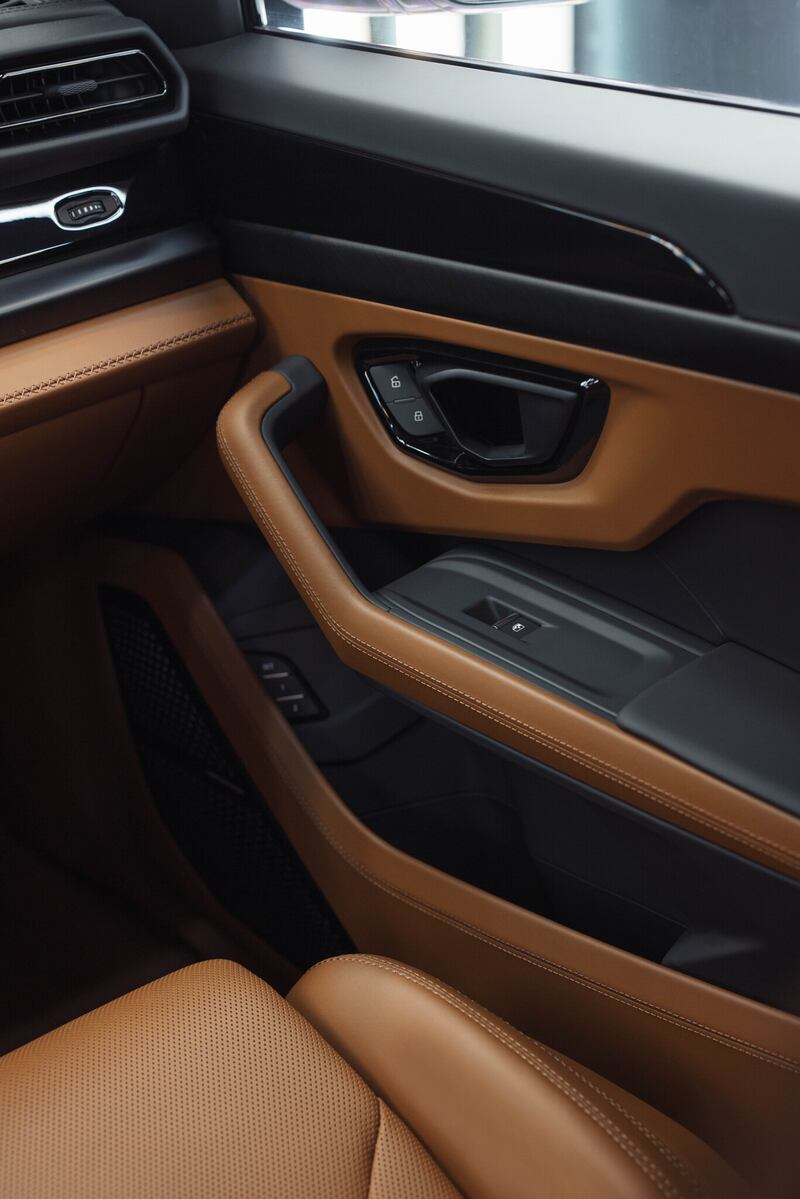 Urus 7