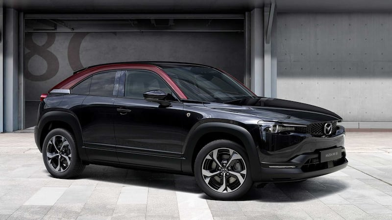 Mazda MX-30 R-EV, guarda tutte le foto 1