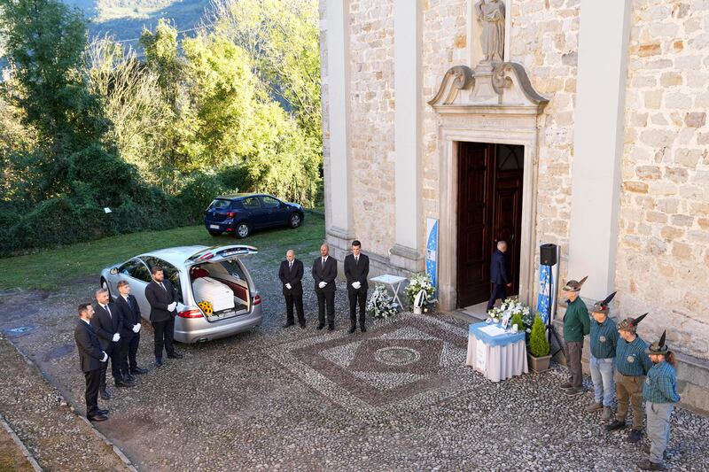 Funerali Pamela Genini 5
