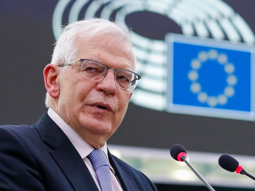 L'affondo di Borrell: "La Russia è come Goebbels"