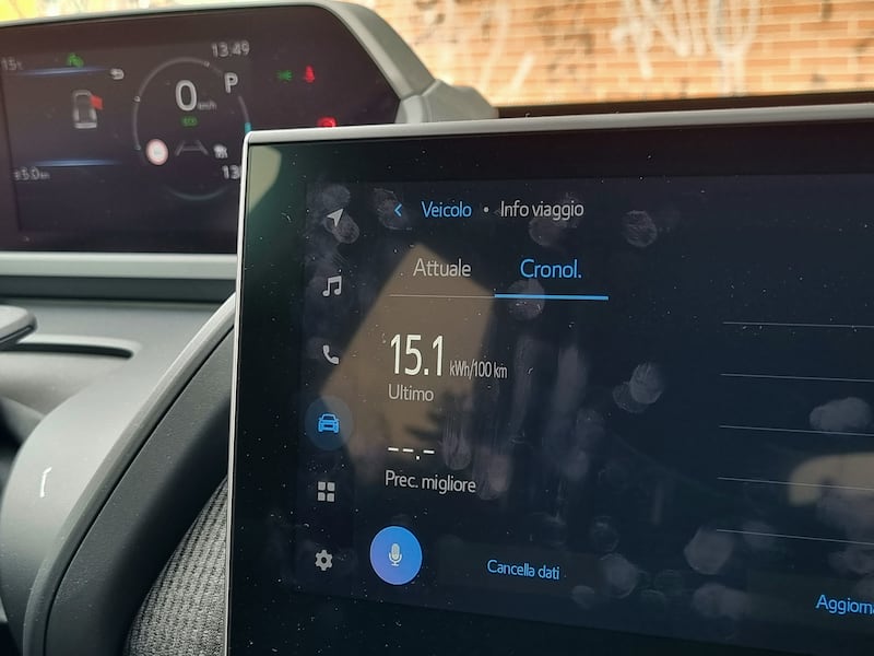 Subaru Solterra, le foto del primo fuoristrada 100% elettrico 19
