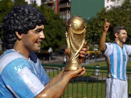 Maradona carica Messi "Gli stenderò il tappeto rosso, stasera il suo match"