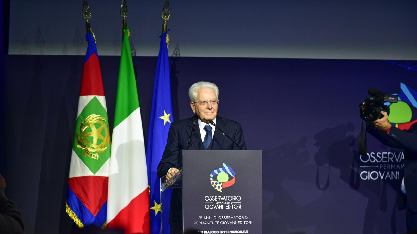Mattarella a fianco dell'Osservatorio per dichiarare guerra alle fake news