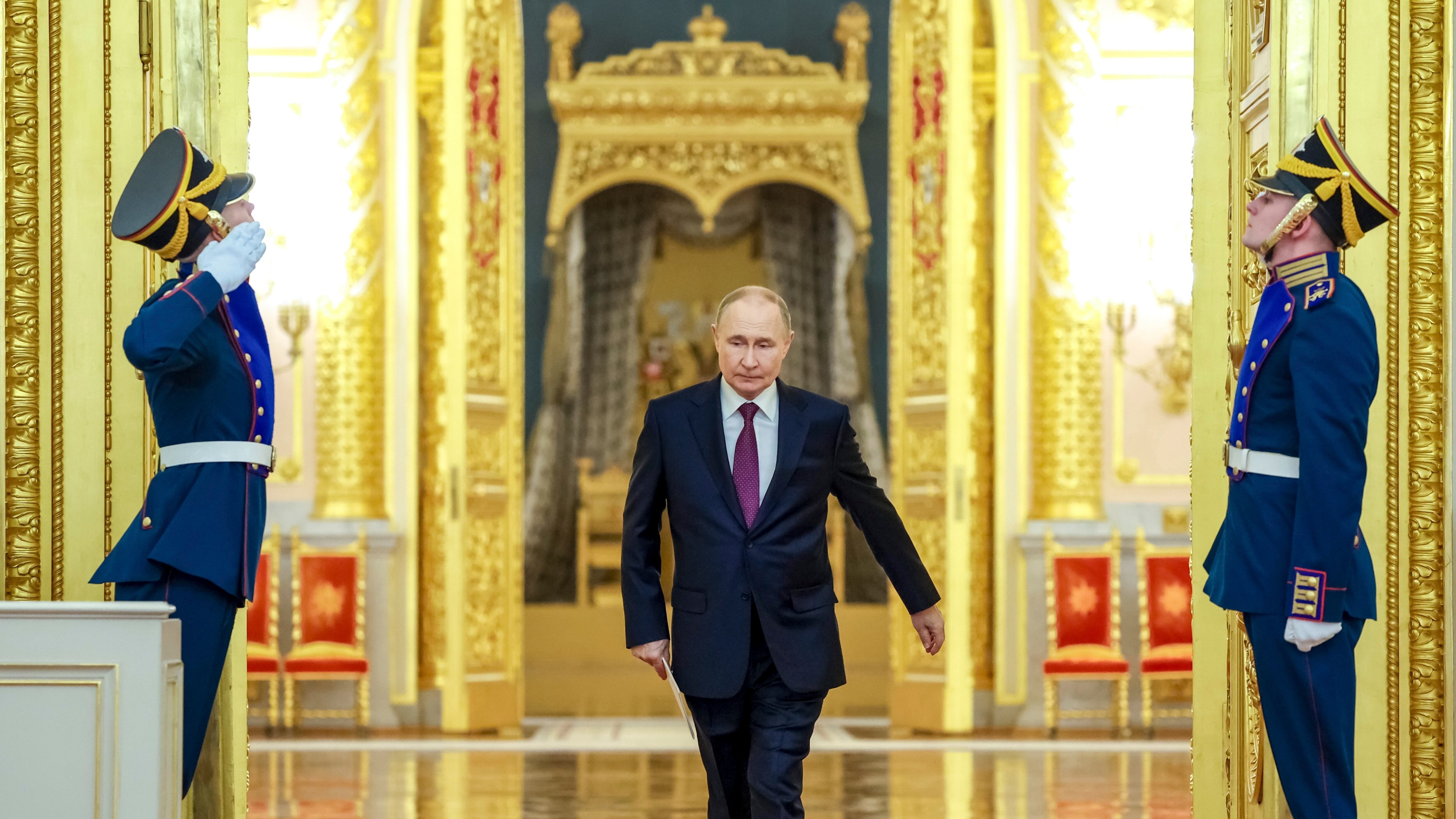 "Teheran accetti l'accordo con gli Usa". La mossa di Putin sul nucleare iraniano