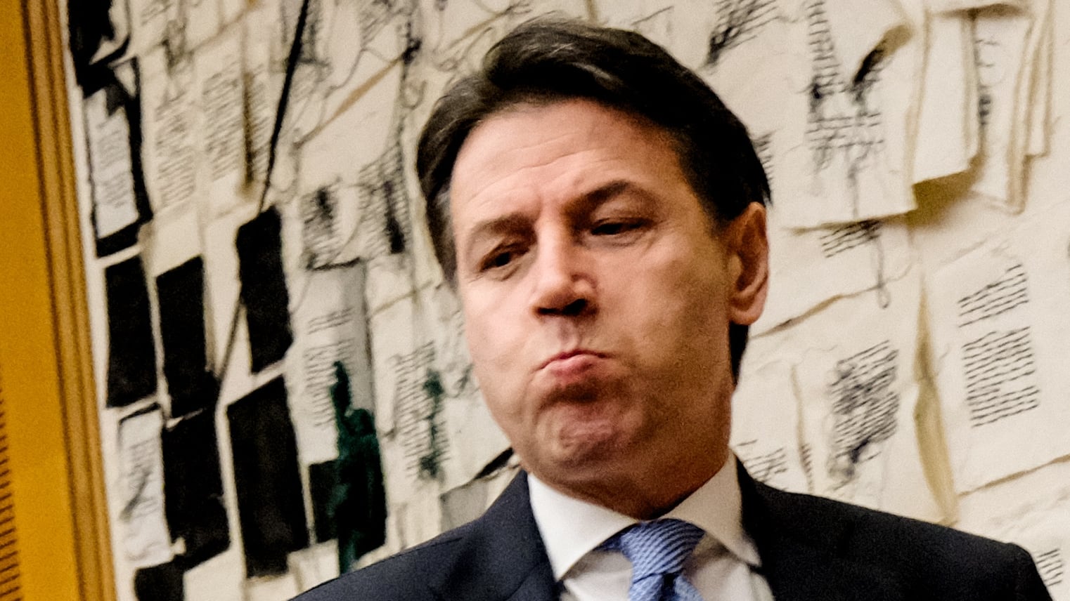 "Basta accozzaglie". La base grillina striglia Conte sull'Abruzzo