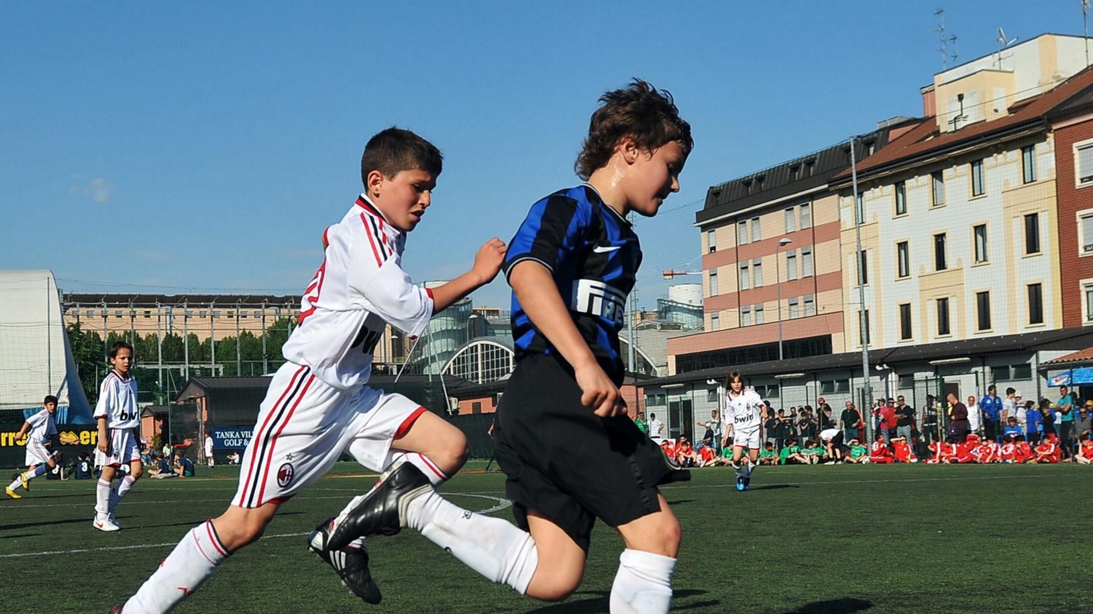 Sport, associazioni in rivolta per la tassa sui passi carrai