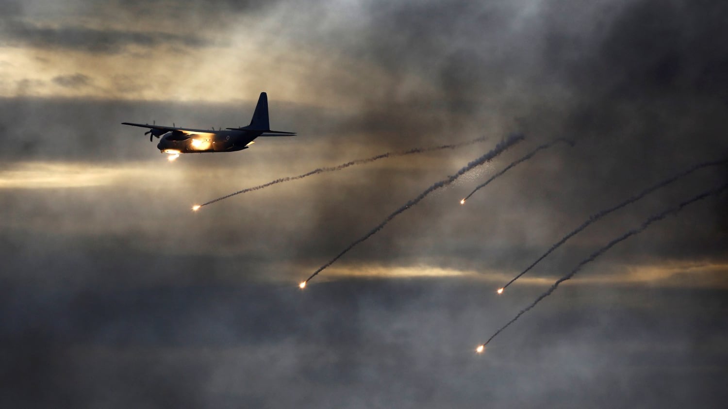 Siria, Israele colpisce Damasco. E provoca l'ira della Russia