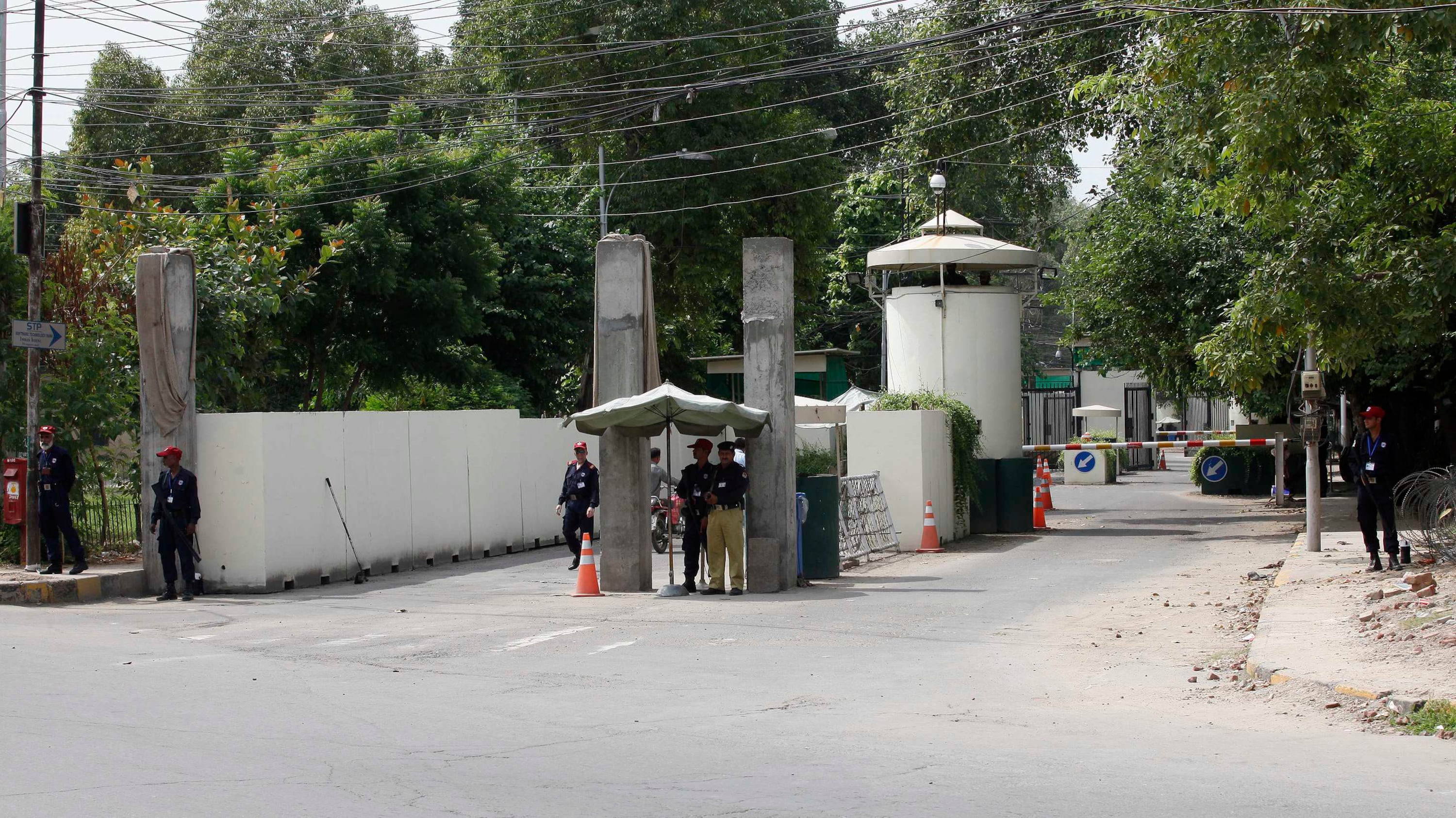 Pakistan, evacuato consolato Usa a Lahore. L'Italia non è minacciata