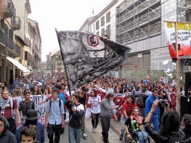 Studenti in piazza contro il ddl Profumo 17
