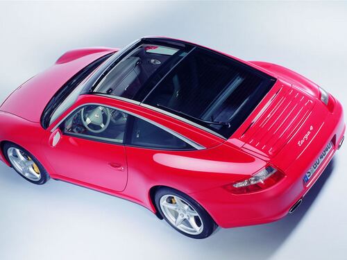 Nuova Porsche 911 Targa: ritorno al passato
