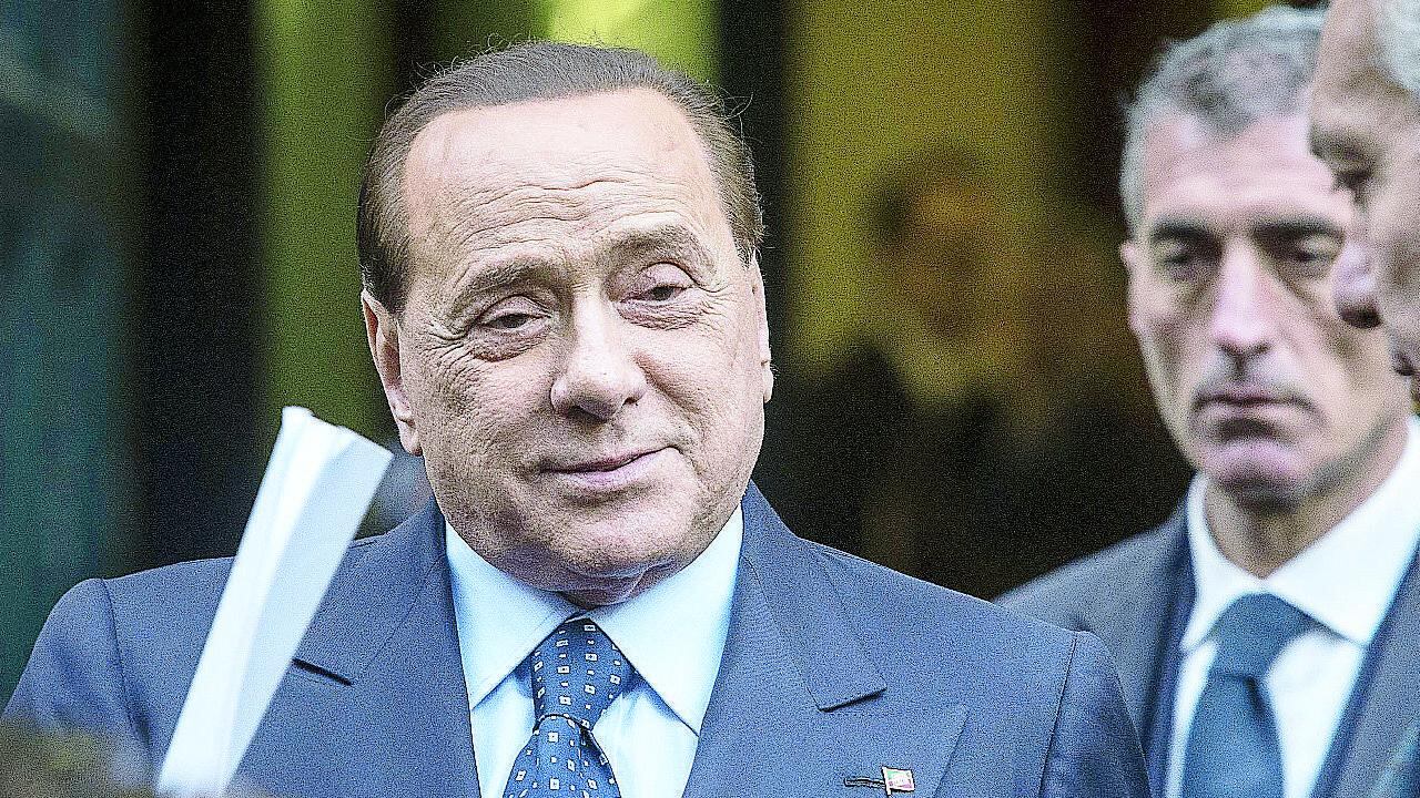 Berlusconi lavora per il futuro. Bossi mediatore con la Lega