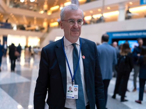 L'allarme di Villeroy dopo i downgrade