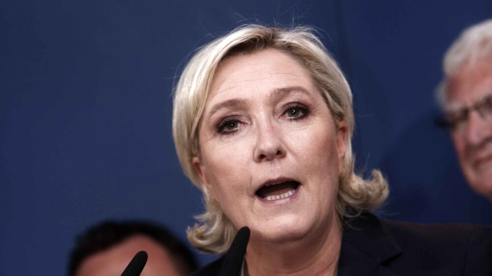 La carica di Marine Le Pen: "L'Ue è contro i valori cristiani"