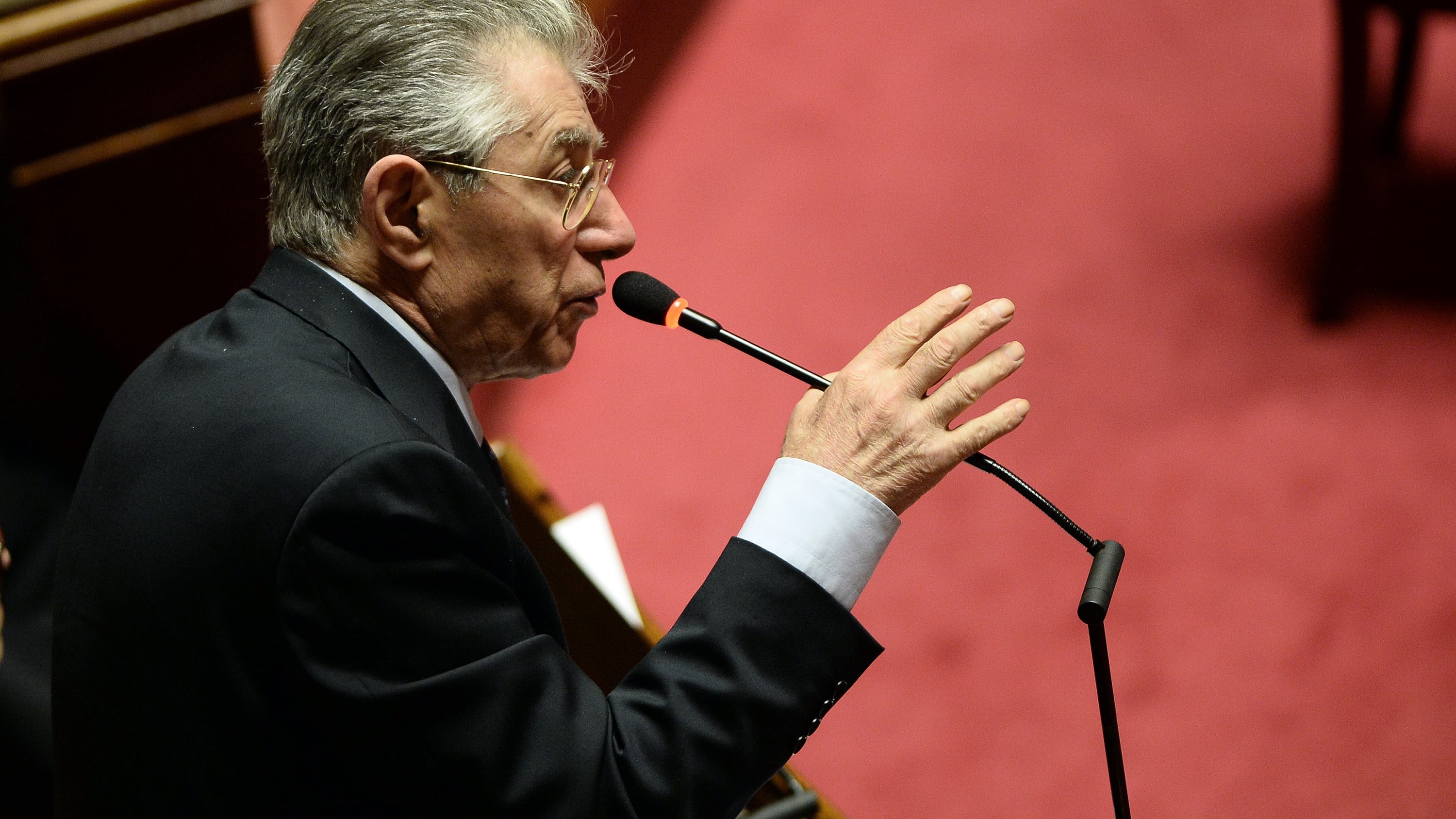 La villa di Gemonio e le 18 proprietà: di cosa è composto e tra chi sarà suddiviso il patrimonio di Umberto Bossi