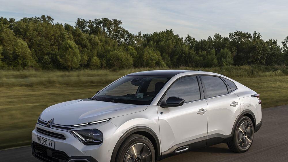Citroen C4 X, le 10 cose da sapere
