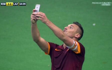 Il selfie di Totti 5