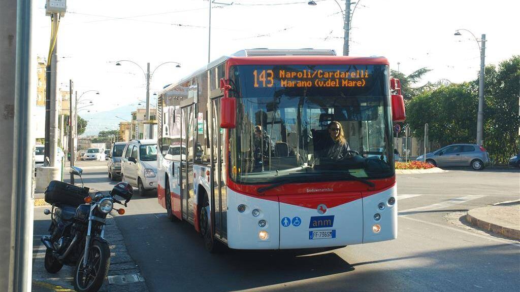 Città metropolitana, dopo le 21.30 niente più trasporti