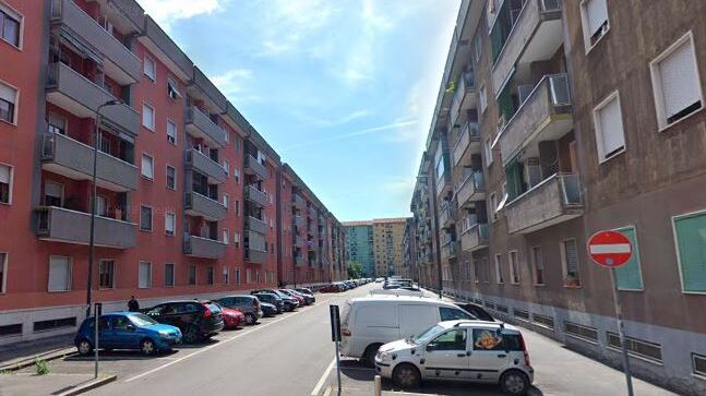 Milano, disabili e anziani al freddo nelle case popolari: gli inquilini denunciano il disagio