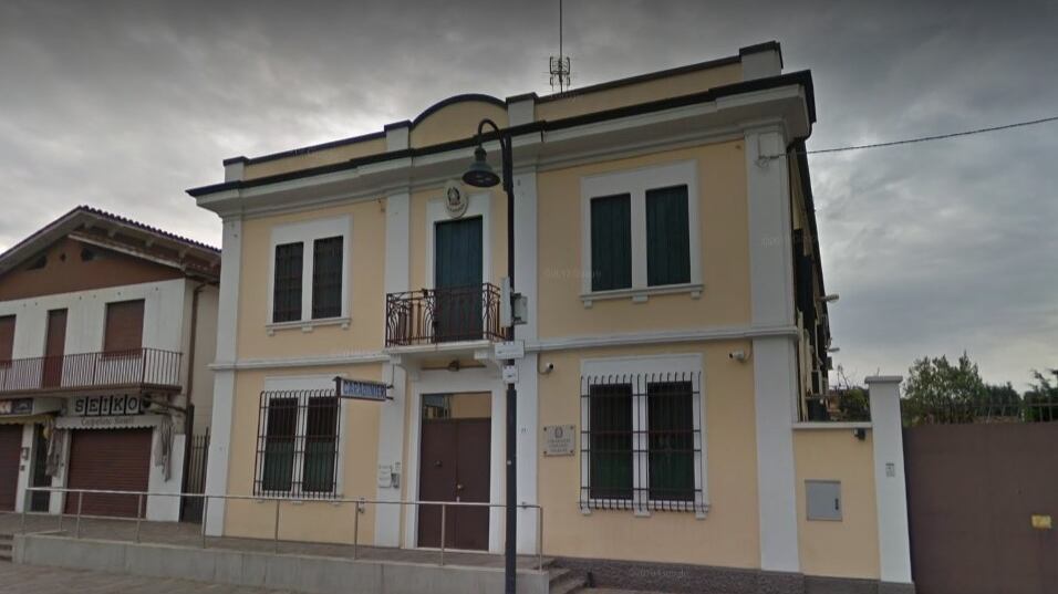 Padova, rom fugge dai militari: l'inseguimento a folle velocità
