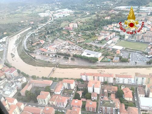 Un'ondata di maltempo colpisce il Nord: a Milano esonda il Seveso, frane in Liguria