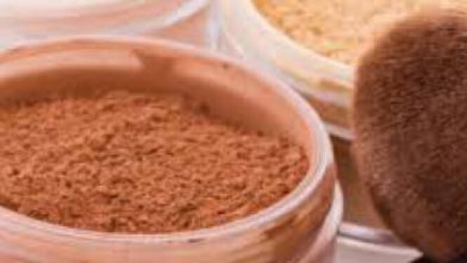 Bari, cosmetici made in China: sequestrati 4milioni di prodotti