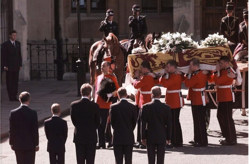 Charles Spencer nel libro su Diana
