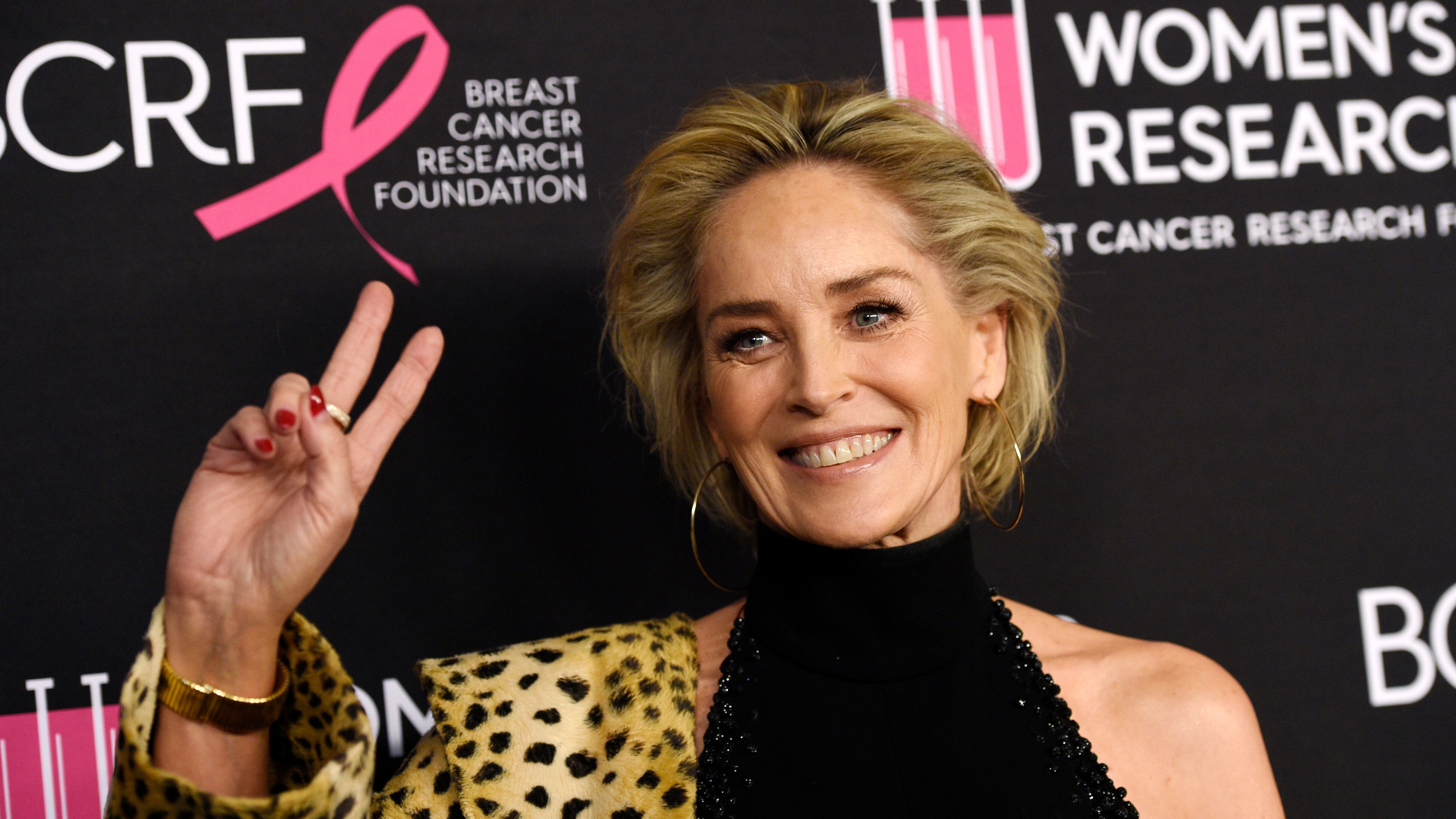 Sesso sul set, abusi e poi l'ictus: quelle confessioni di Sharon Stone
