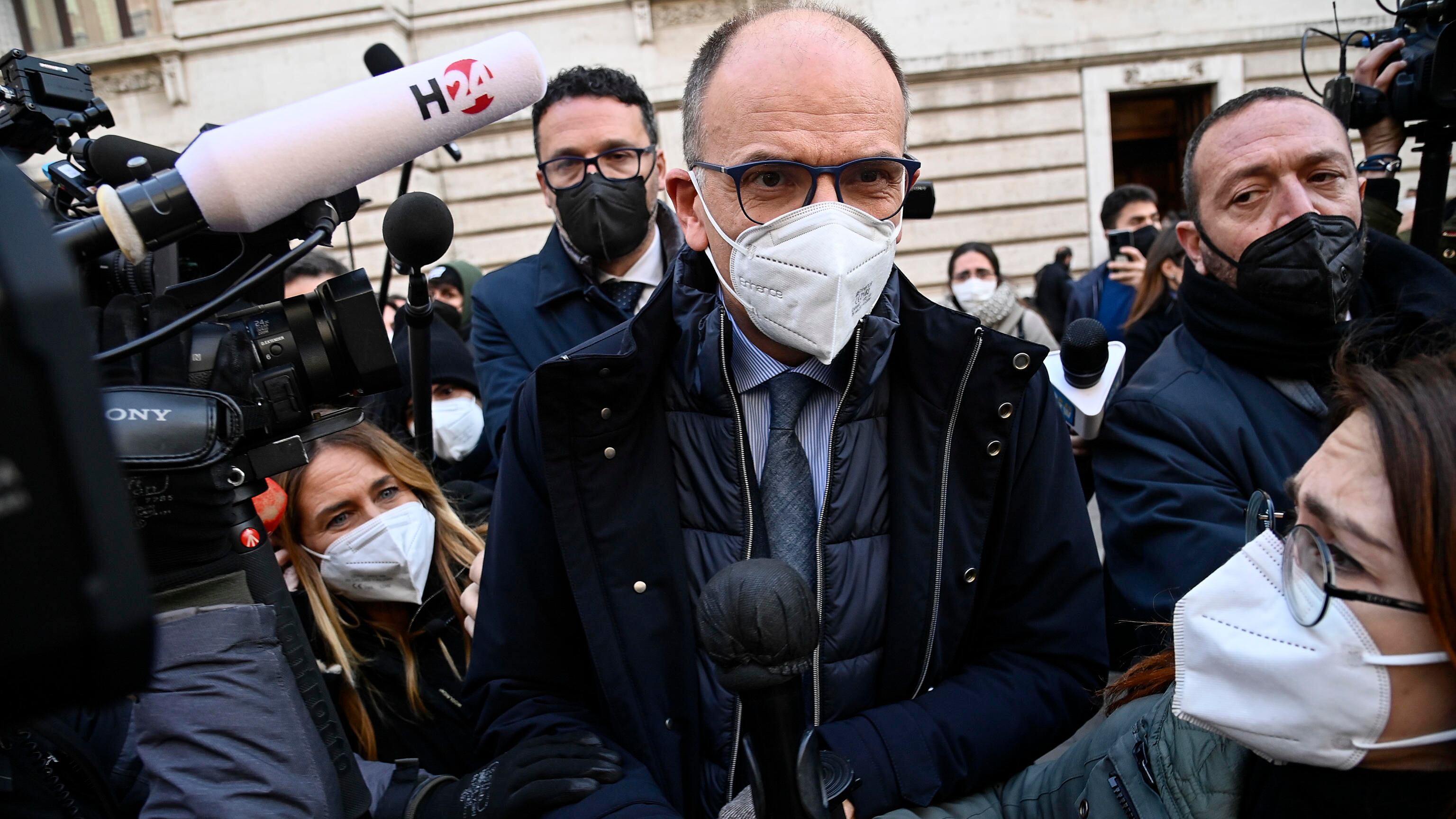 L'ala garantista Pd accusa i vertici. "Un errore non sostenere i quesiti"