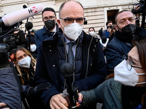 L'ala garantista Pd accusa i vertici. "Un errore non sostenere i quesiti"