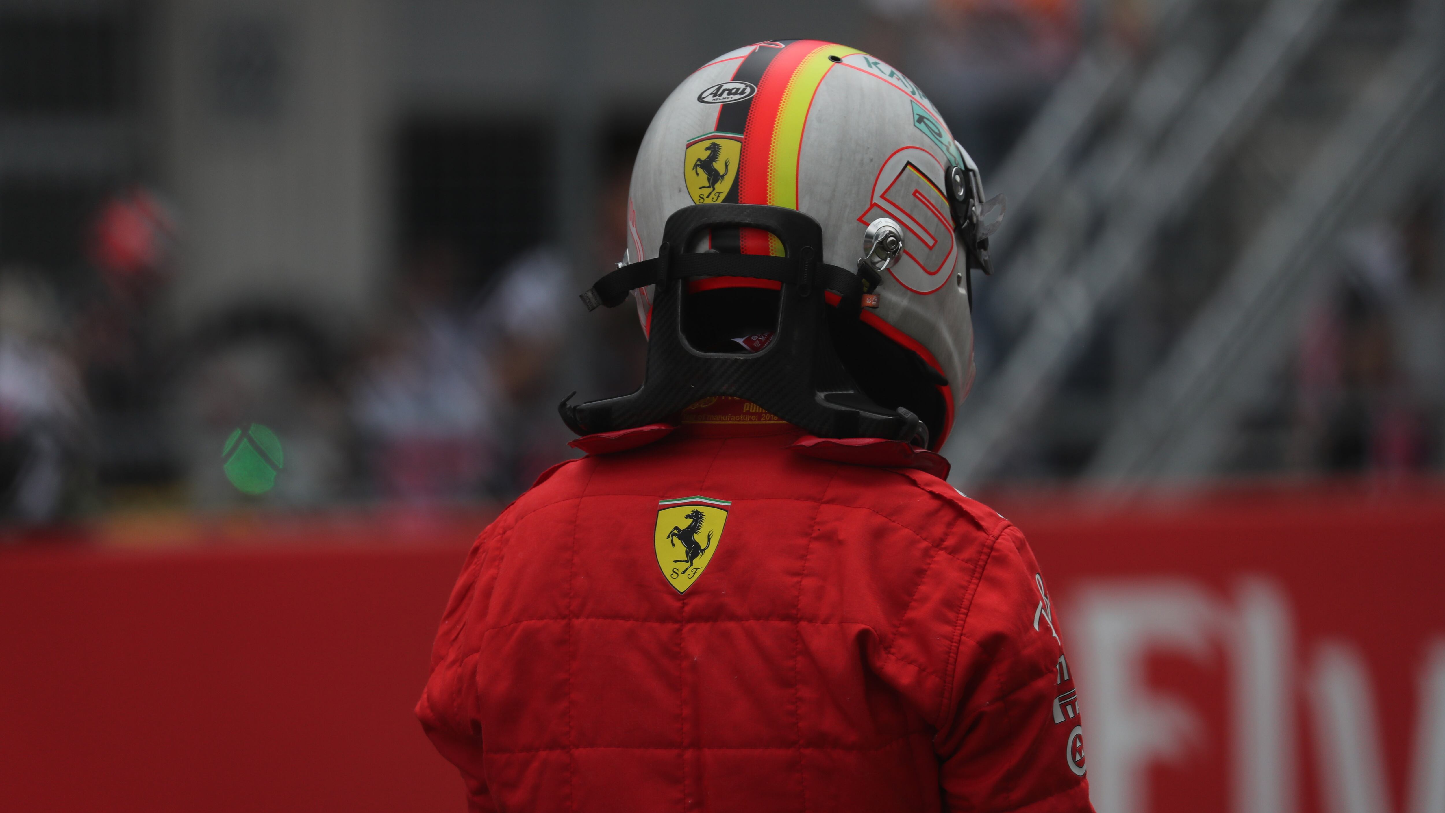 "La ruotata di Kimi a Lewis? Deliberata" Arrivabene: "Vergogna, imparino a perdere"
