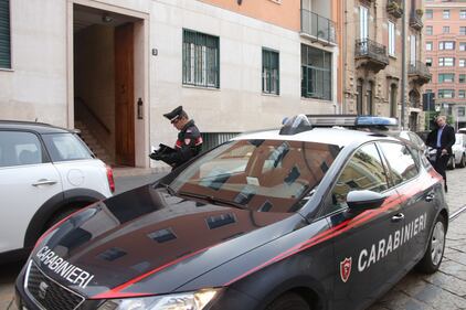 Studentessa inglese accoltellata per l'iPhone 3