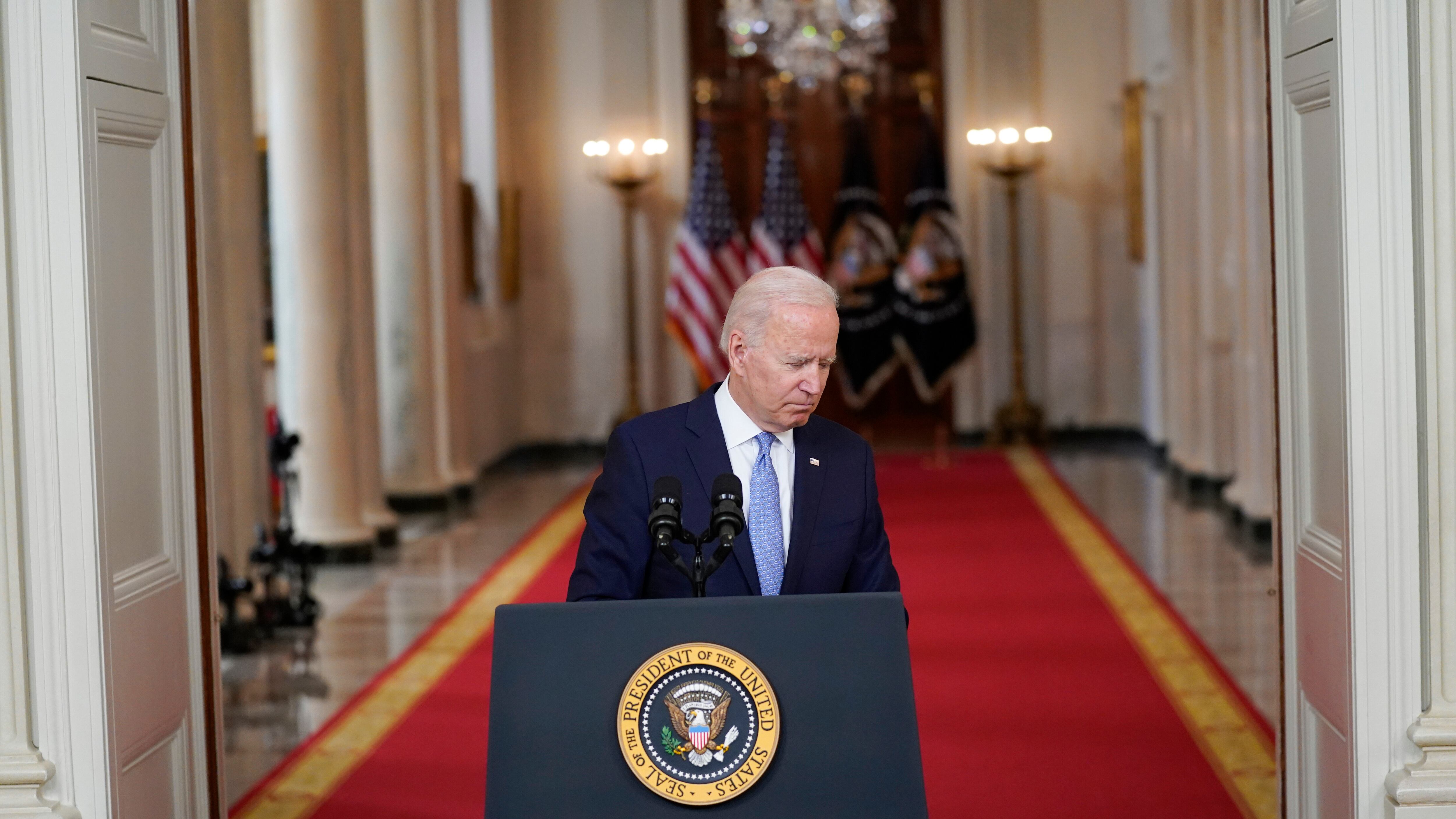 Così la fiducia nel vecchio Joe è crollata