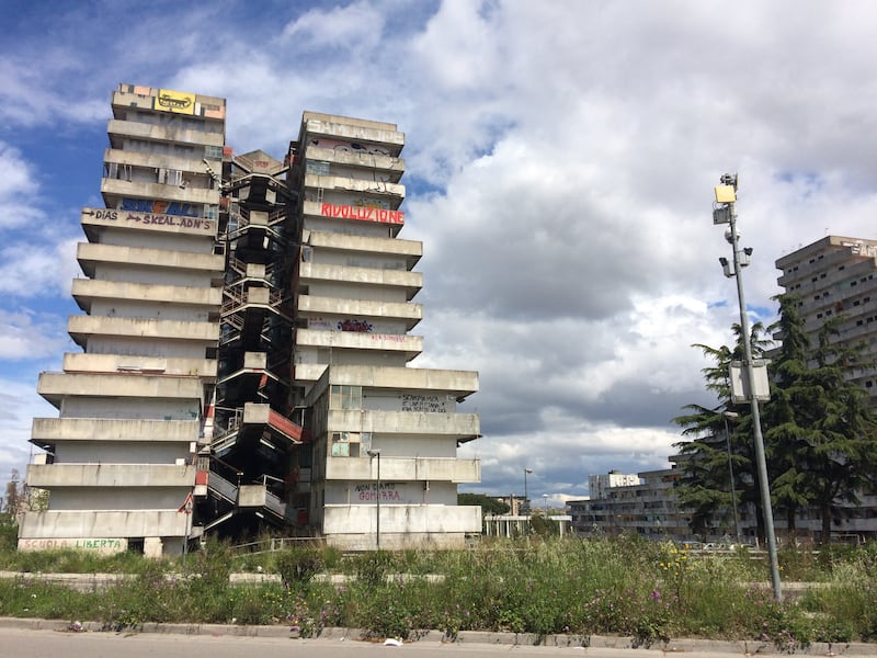 Tra le vele di Scampia prima dell'abbattimento 3