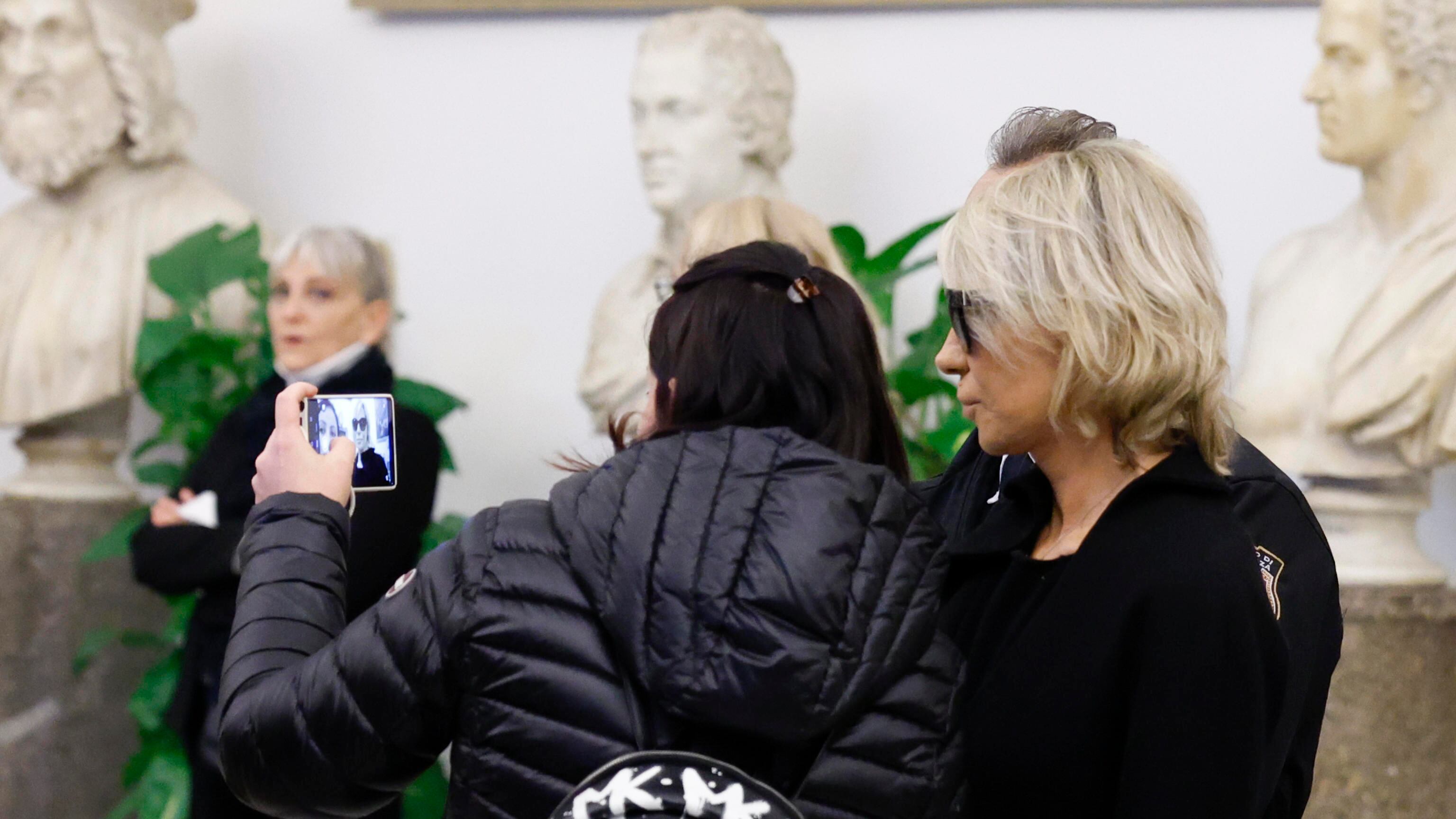 Se un selfie ferisce il dolore