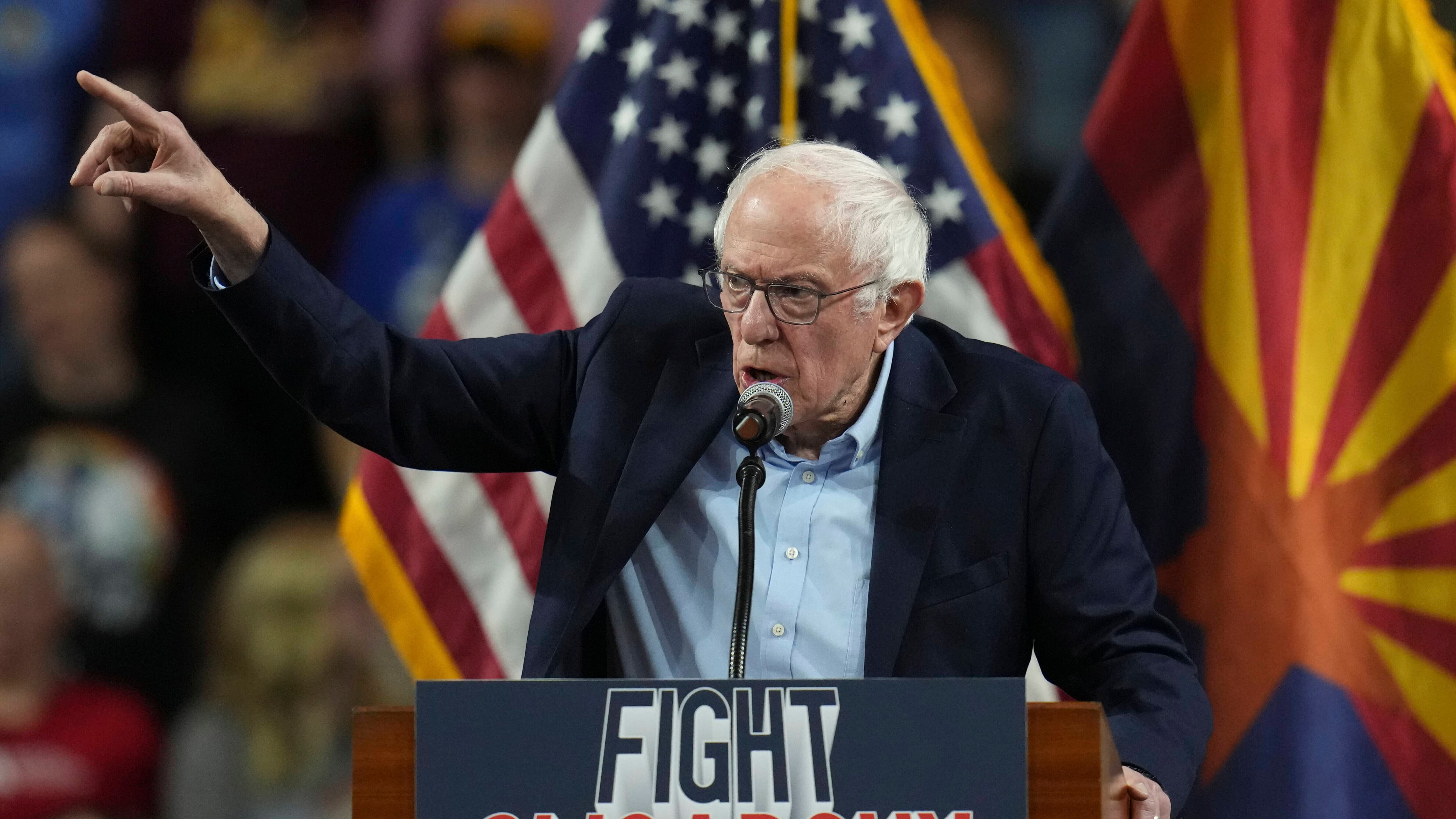 "Giusto avere confini sicuri, Trump migliore di tutti". L'elogio a sorpresa di Bernie Sanders