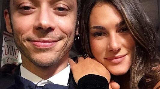 Valentino Rossi dedica un post alla compagna per i suoi 26 anni