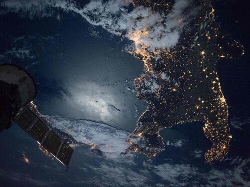 In orbita il nuovo satellite spia dell'Italia
