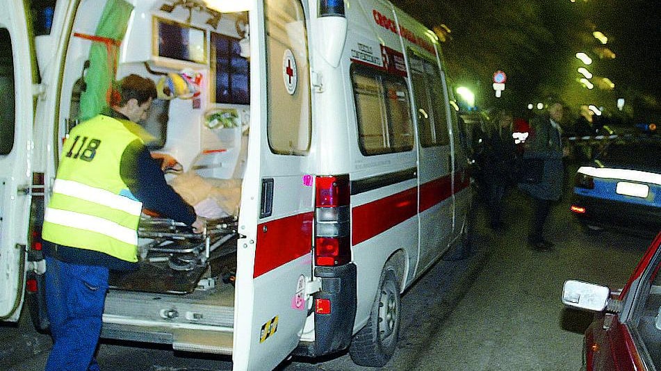 Incinta si schianta in auto Morto anche il bambino
