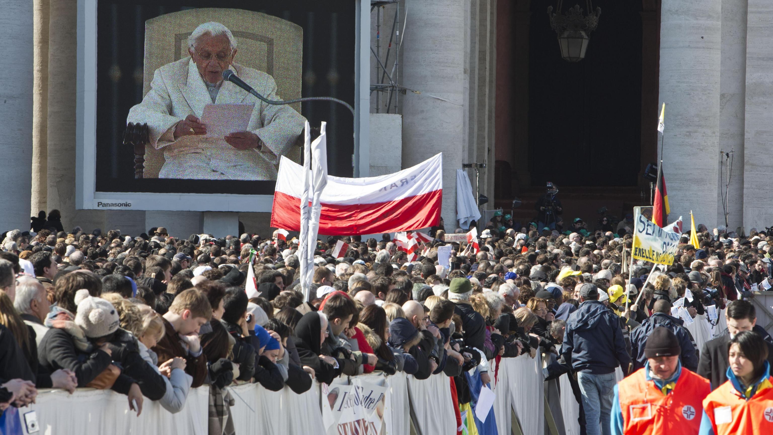 Al via le procedure per il Conclave: da lunedì al via le congregazioni