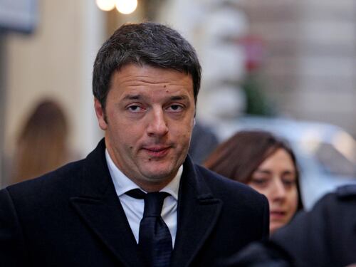 Il governo non c'è ancora ma Renzi ha già bruciato il 2,5% dei voti dei dem