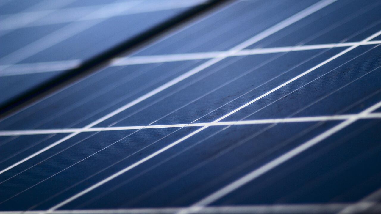 Più Irap sul settore energia. Solare, rivoluzione incentivi