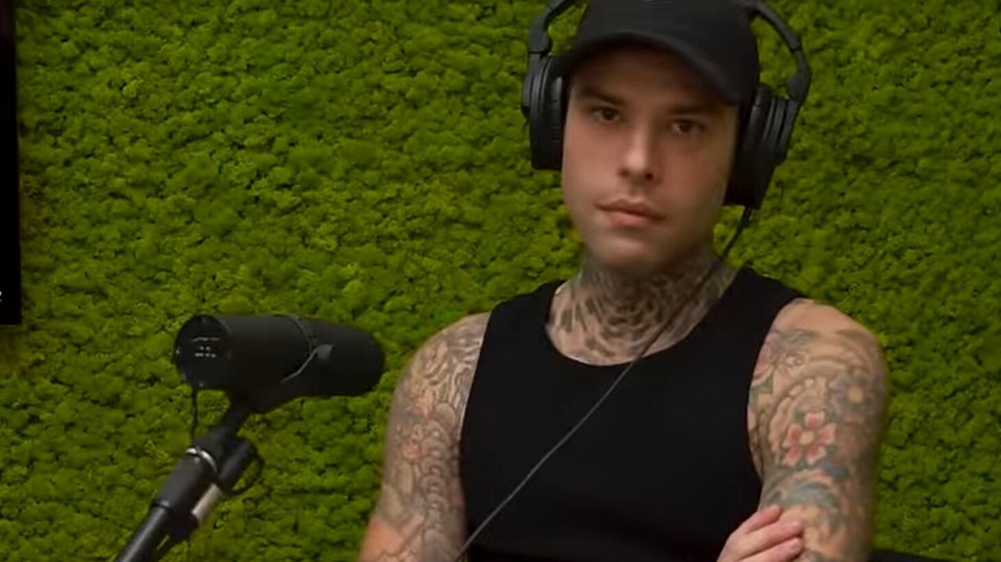 "Situazione insostenibile". Fedez stoppa Muschio Selvaggio