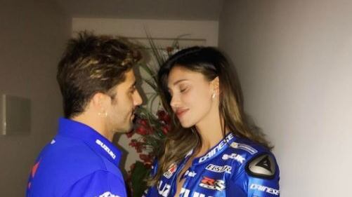 Bufera su Belen Rodriguez: "Iannone cade dalla moto per colpa tua"