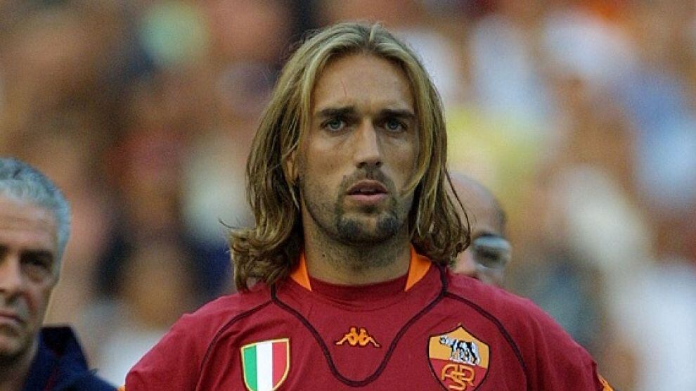 Gabriel Batistuta: "Volevo farmi amputare le gambe per il dolore"