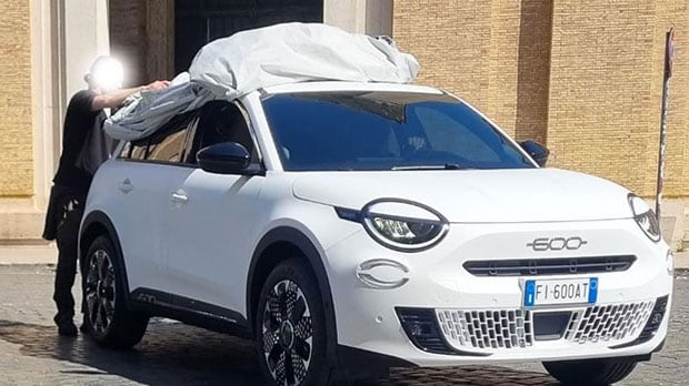 Nuova Fiat 600 vs 500X: caratteristiche e prezzi a confronto