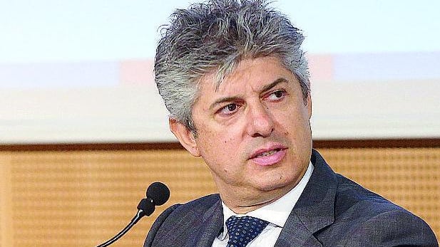 Tim Brasil senza offerte Telecom al palo in Borsa