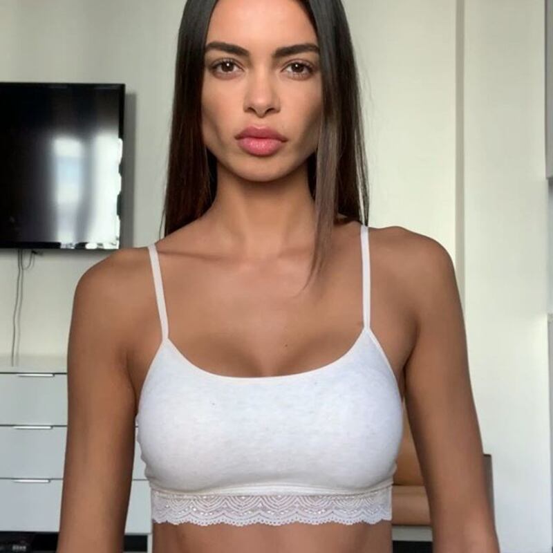 Joana Sanz si prende la scena su Instagram 1
