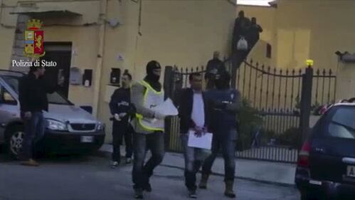 Sgominata la banda qaedista in Italia: ecco le foto degli arresti 1