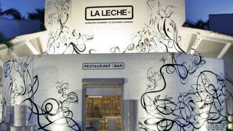 Messico, banditi armati rapiscono sedici persone al ristorante