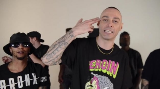 Fabri Fibra: "La mia paura è continuare a vivere con la dipendenza dalla marijuana"